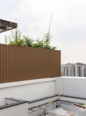 Крепежные пластины для потолка 阳台吊顶装饰新中式客厅吊顶定制长条形铝天花扣板生态木集成吊顶