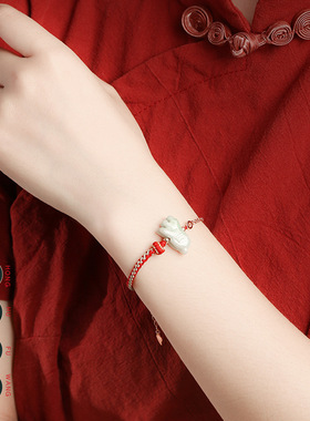 龙结故宫A玉十二生肖翡翠手串女