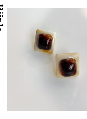 Riiple复古几何撞色小方糖耳钉