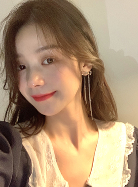 显脸瘦蝴蝶结耳环女设计感