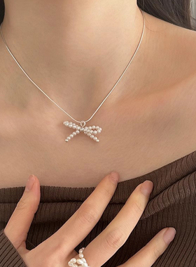 s925纯银黑玛瑙仿珍珠蝴蝶结项链女 财阀千金ins轻奢高级感锁骨链