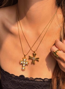 【DASEIN】夏日纽约街头时尚街拍易出片18k镀金防过敏十字架项链