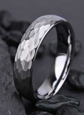 4-6宽现货手工打磨砂面捶打纹钨钢戒指欧美爆品婚戒情侣戒指