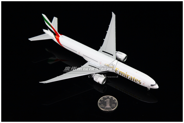 GeminiJets GJUAE2068/F 阿联酋航空波音B777-300ER A6-END 1:400 - 图1