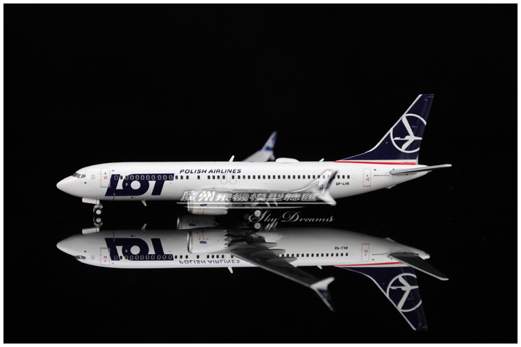 JCWINGS LH4201波兰航空波音 B737 MAX8 SP-LVB飞机模型 1:400-图0