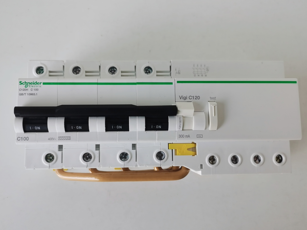 施耐德A9 C120H 4P100A带漏电保护断路器2P3P4P80A100A125A带漏保