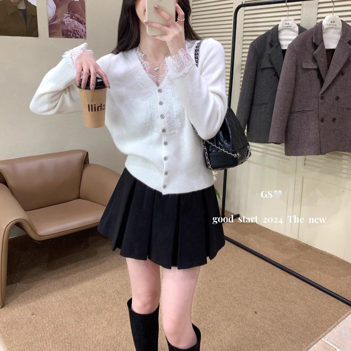 2025早春V领开衫针织女外套设计感小众蕾丝拼接毛衣内搭打底上衣,淘宝优惠券,粉丝福利购,淘宝优惠卷