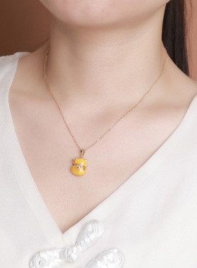 普陀山新蜜蜡项链琥珀招财猫吊坠女款正品生日新年礼物女生高级感