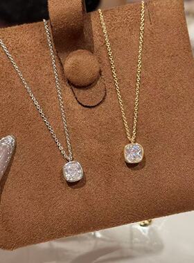 新年马上有钱小马吊坠锆石项链