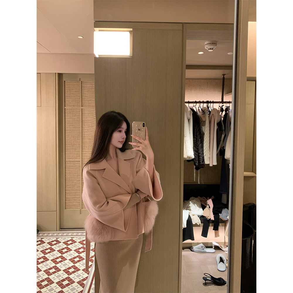THE SWAN司凰轻奢 京都有约 羊毛100狐狸口袋双面呢短外套女冬季,淘宝优惠券,粉丝福利购,淘宝优惠卷