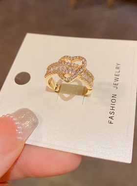 轻奢爱心满锆高级感戒指