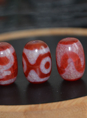 西藏多宝配件血丝纹风化虎牙三眼