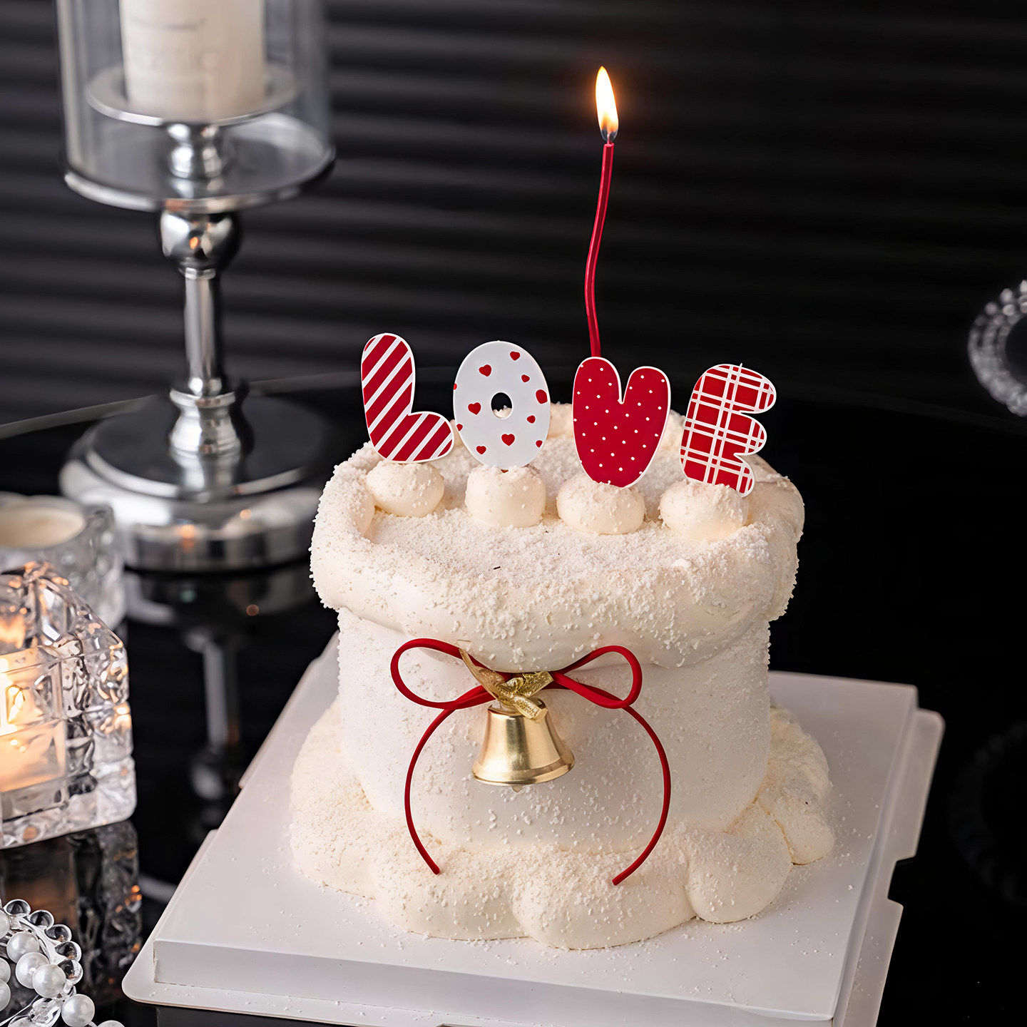 包邮网红2.14情人节网红蛋糕装饰摆件铃铛亚克力红白印花LOVE插件,淘宝优惠券,粉丝福利购,淘宝优惠卷
