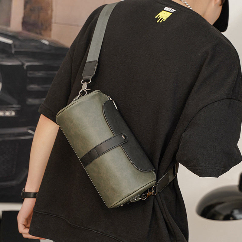 时尚潮流小包男单肩包街头潮牌圆筒包复古斜挎包2025新款小背包,淘宝优惠券,粉丝福利购,淘宝优惠卷