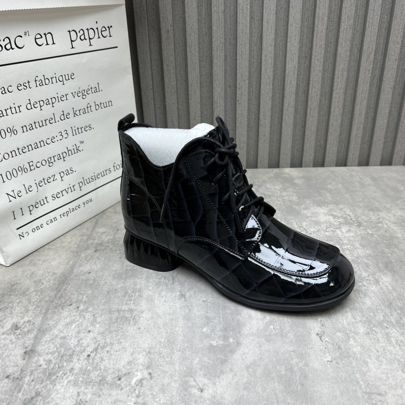 清仓断码处理真皮女靴2025秋冬季新款户外时尚中跟简约圆头女短靴 - 图2