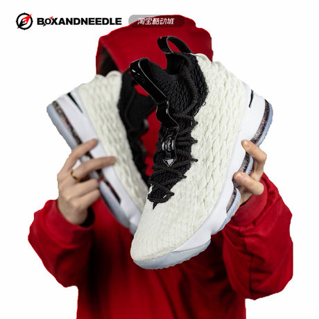 lebron james 15 basketball shoes