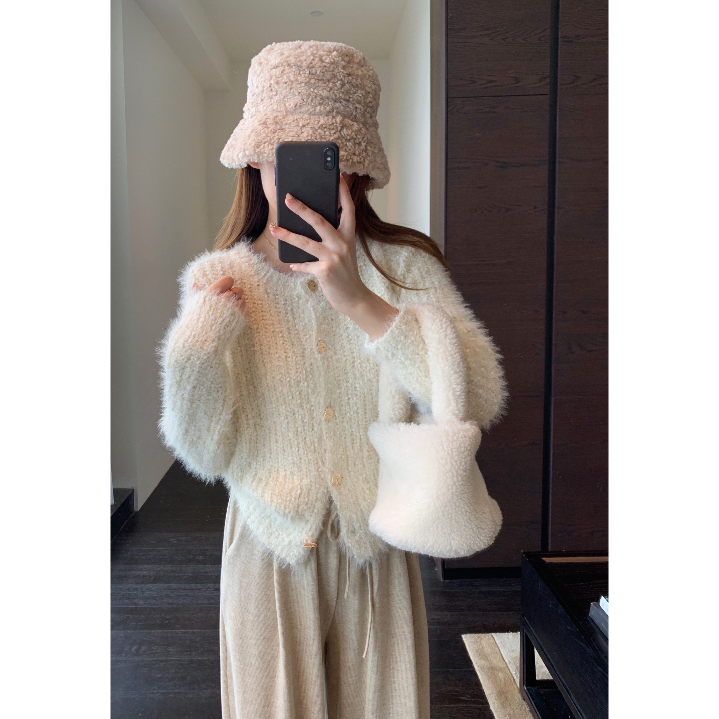 AMR UU◆奶呼呼 软糯保暖毛绒针织开衫显瘦毛衣短外套女秋冬新,淘宝优惠券,粉丝福利购,淘宝优惠卷