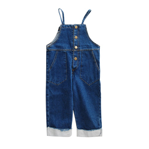 女童牛仔背带裤