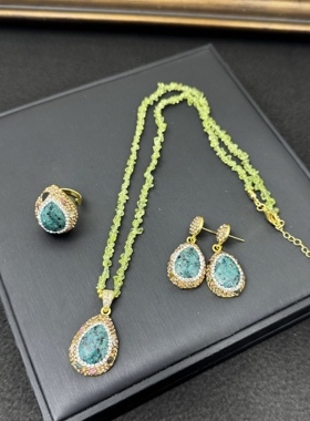 新款天然玛瑙玉石手工镶嵌项链套装小众原石水晶饰品戒指耳环货源