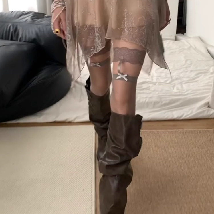 miu风~性感蕾丝蝴蝶结吊带一体灰丝辣妹黑丝袜女纯欲风长筒过膝袜,淘宝优惠券,粉丝福利购,淘宝优惠卷