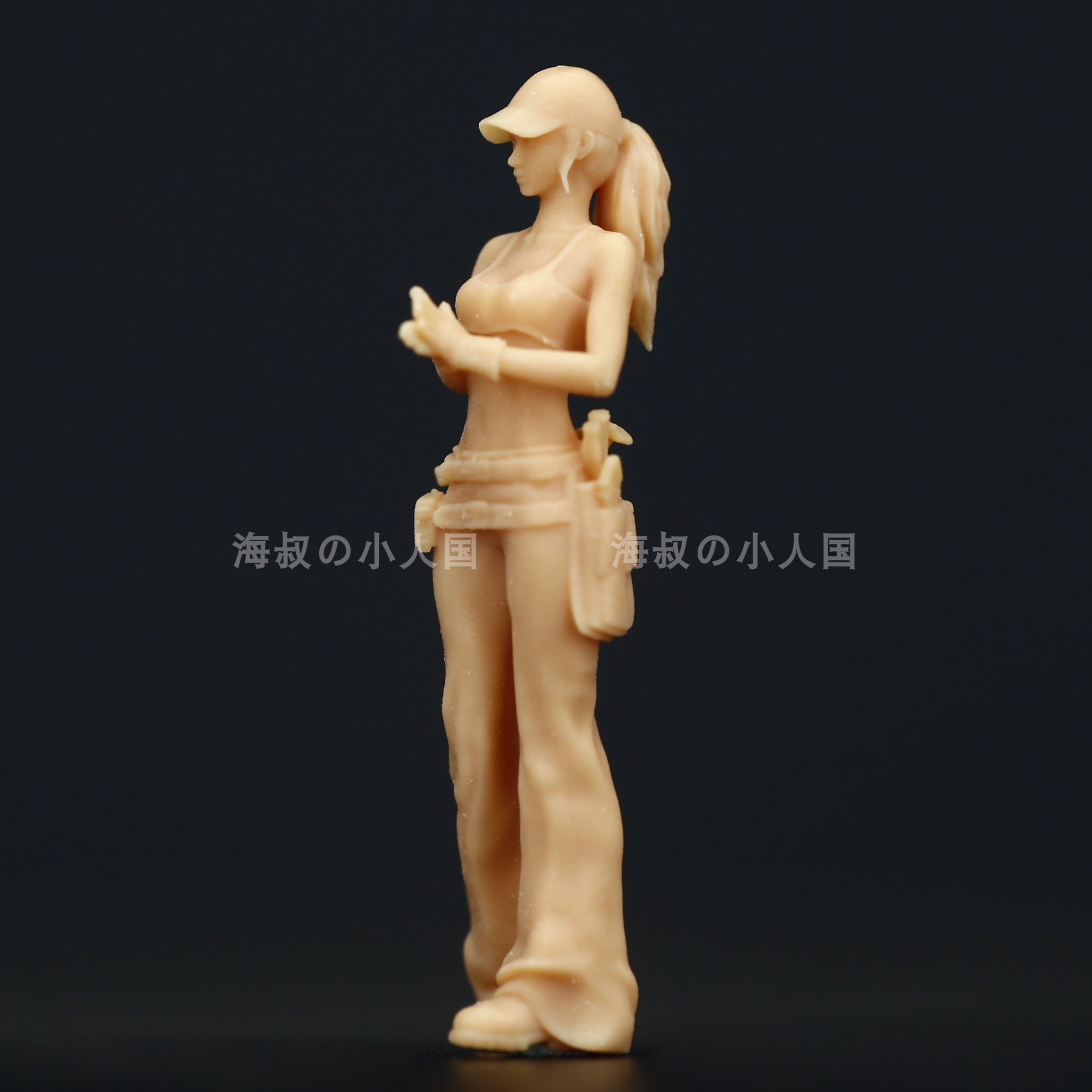 【海叔】A069火辣修车妹机娘1:64微缩场景模型1:43白模沙盘小人偶 - 图2