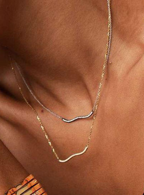 小众轻奢金色波浪纹水钻镶嵌耳钉