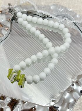 瓷白圆珠贝壳项链女款简约锁骨链