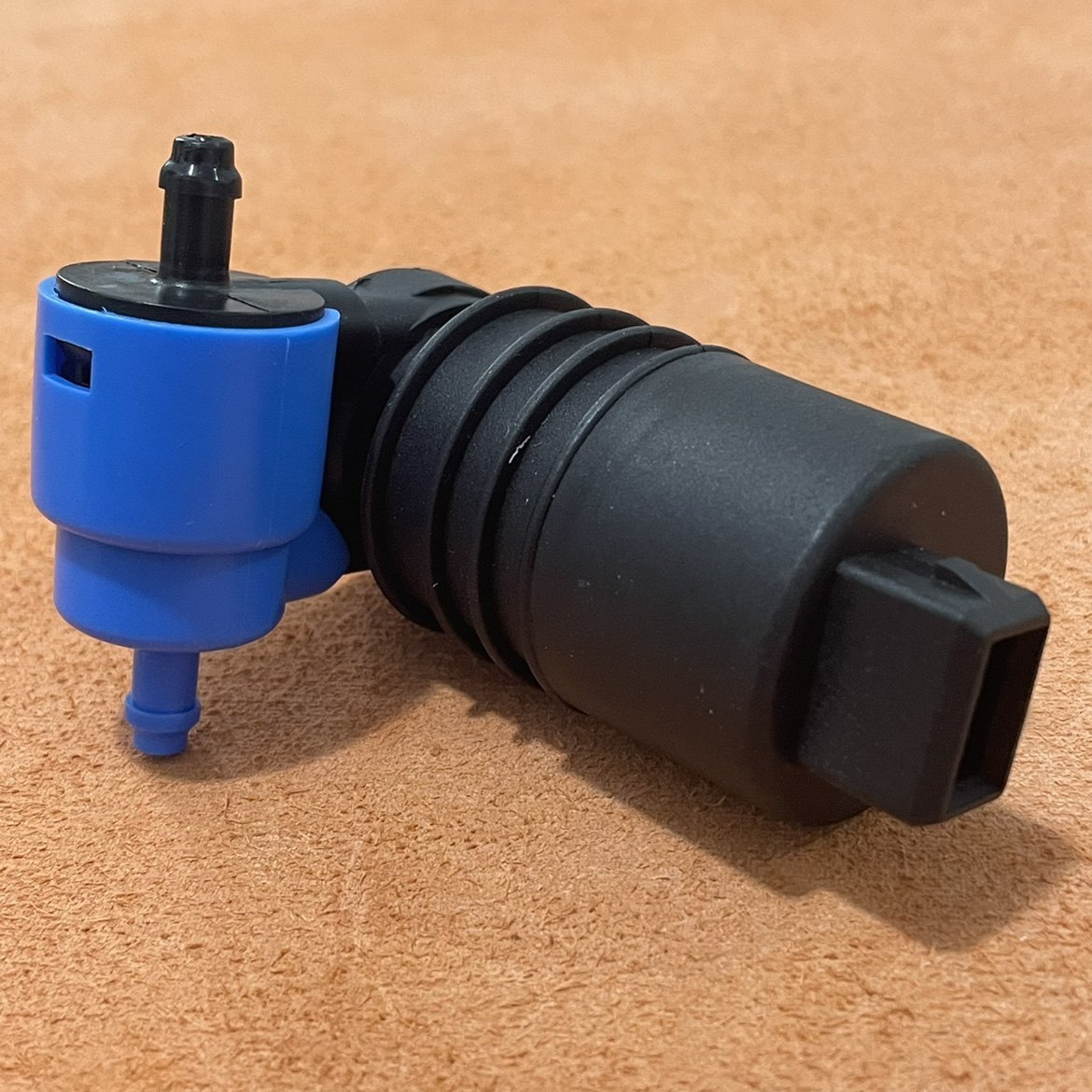 适用于名爵3MG3前挡风玻璃雨刮喷水壶电机马达雨刷喷水洗涤泵电机,淘宝优惠券,粉丝福利购,淘宝优惠卷