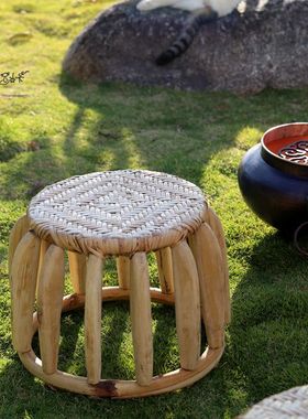 澜沧凳木质户外凳子云南手工