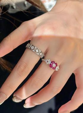 轻奢红宝石小花蓝宝石仿真戒指