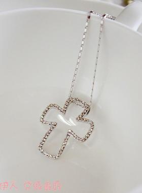 银色镂空十字架闪亮防过敏小项链