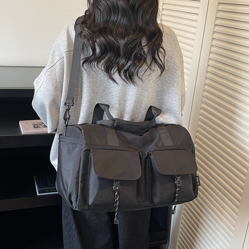 Short-distance business trip travel bag, large capacity, independent shoe position, casual commuting storage bag, dry and wet separation sports and fitness bag