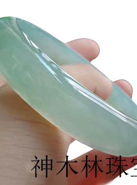 精品缅甸翡翠色玉手镯冰种满色浅油青玉镯子冰透浅绿正圈玉镯女款