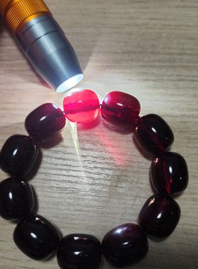 中东蜜蜡老料强紫面黄绿精灵手串手链变色款