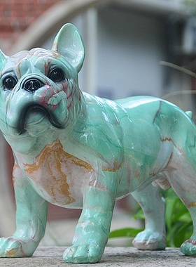 彩色涂鸦坐姿法斗犬宠物狗