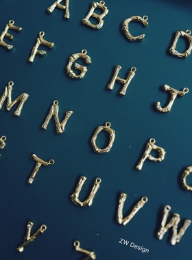 定制字母项链淡水珍珠白绿锆石