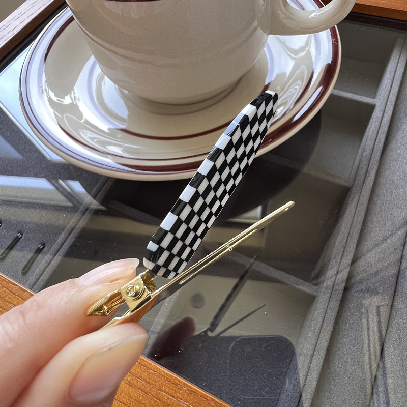 鸭嘴夹发夹韩国进口化妆ins红色洗脸法式碎发头夹边夹无痕刘海夹,淘宝优惠券,粉丝福利购,淘宝优惠卷