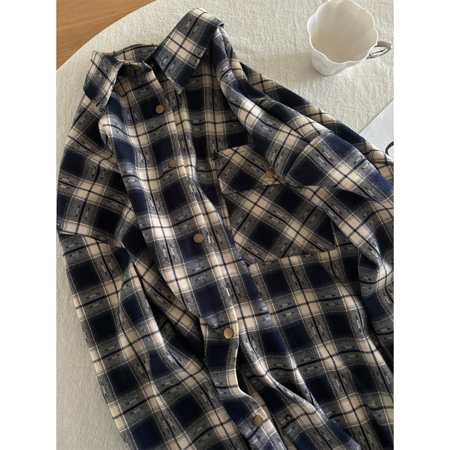 加厚高品质磨毛呢料格子衬衫女2025冬季复古百搭叠穿单穿洋气外套,淘宝优惠券,粉丝福利购,淘宝优惠卷