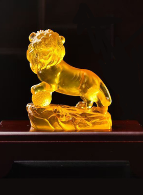 2026吉祥物吉狮献瑞宝懿琉璃摆件
