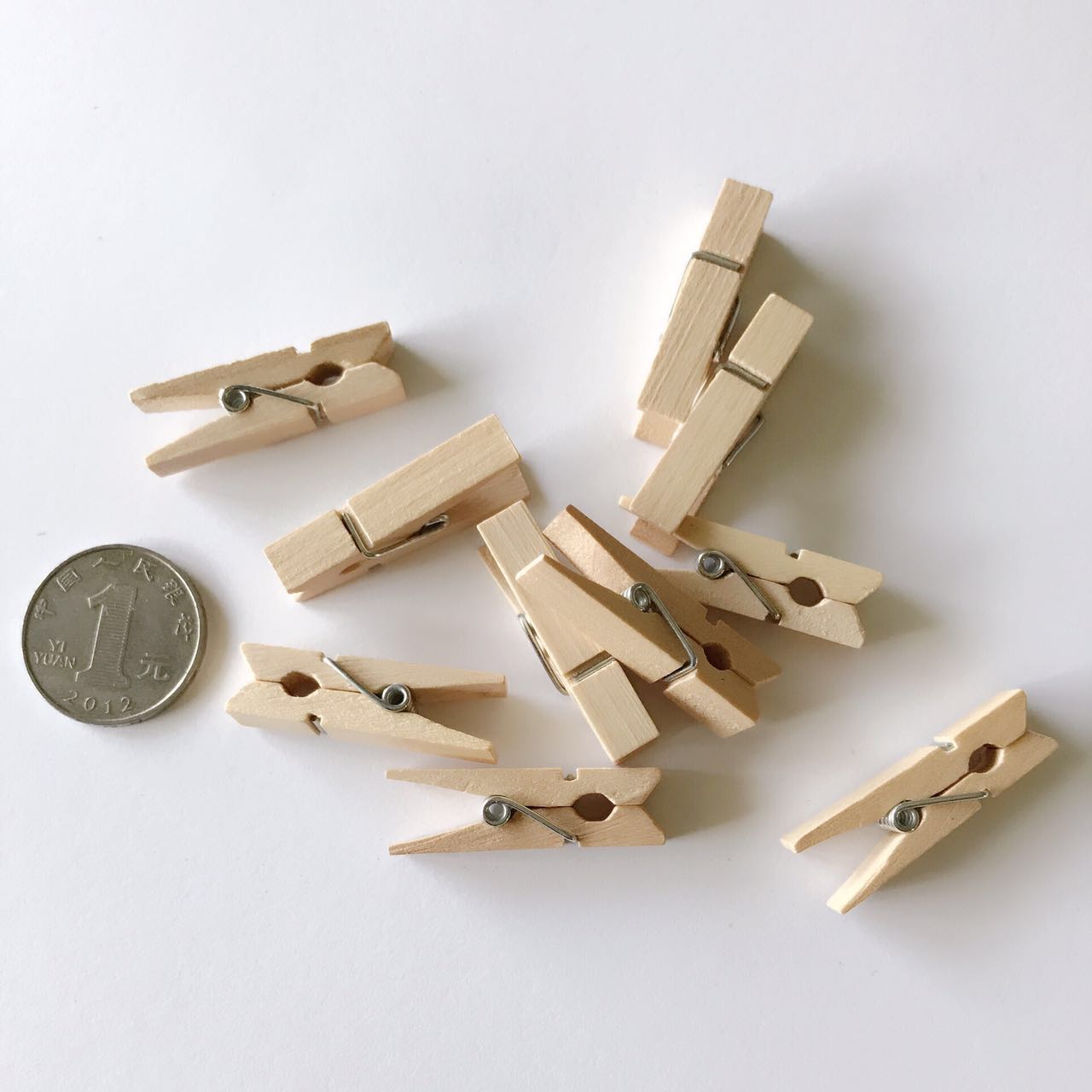 包邮 麻绳照片墙小夹子 原木木头夹子  创意木质相片夹装饰绳,淘宝优惠券,粉丝福利购,淘宝优惠卷