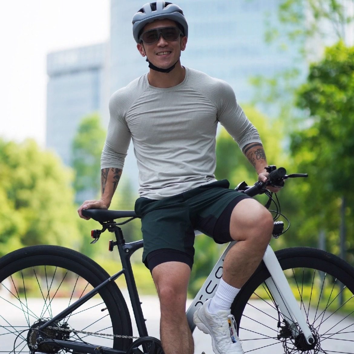 【LU平替】无缝一体科技 春秋季男速干透气户外运动跑步长袖T恤衫,淘宝优惠券,粉丝福利购,淘宝优惠卷