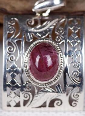 尼泊尔纯银碧玺镂空雕花吊坠
