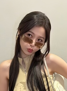 张元英金属方形字母潮流太阳镜