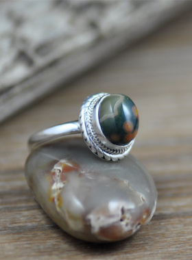 纯银椭圆形镶嵌天然纹理玛瑙戒指