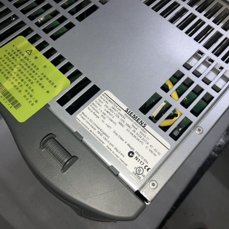 变频6se6440-2ud27/2ad27/2uc27/uc31-5ca1/5da1/1da1/5da1/8询价 - 图0