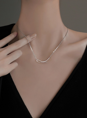 几何线条高级感气质颈链