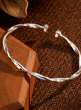 999足银莫比乌斯环手镯女轻奢小众设计感精致手环纯银饰品送女友