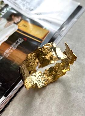 日系品牌女式时尚气质百搭凹造逛街休闲金色手镯不退换