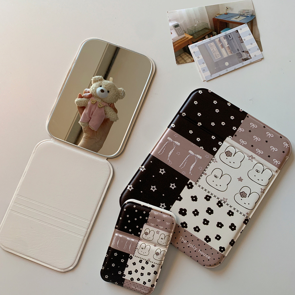 馨帮帮杂货铺 卡通可爱便携折叠镜子高颜值家用宿舍桌面化妆镜女,淘宝优惠券,粉丝福利购,淘宝优惠卷