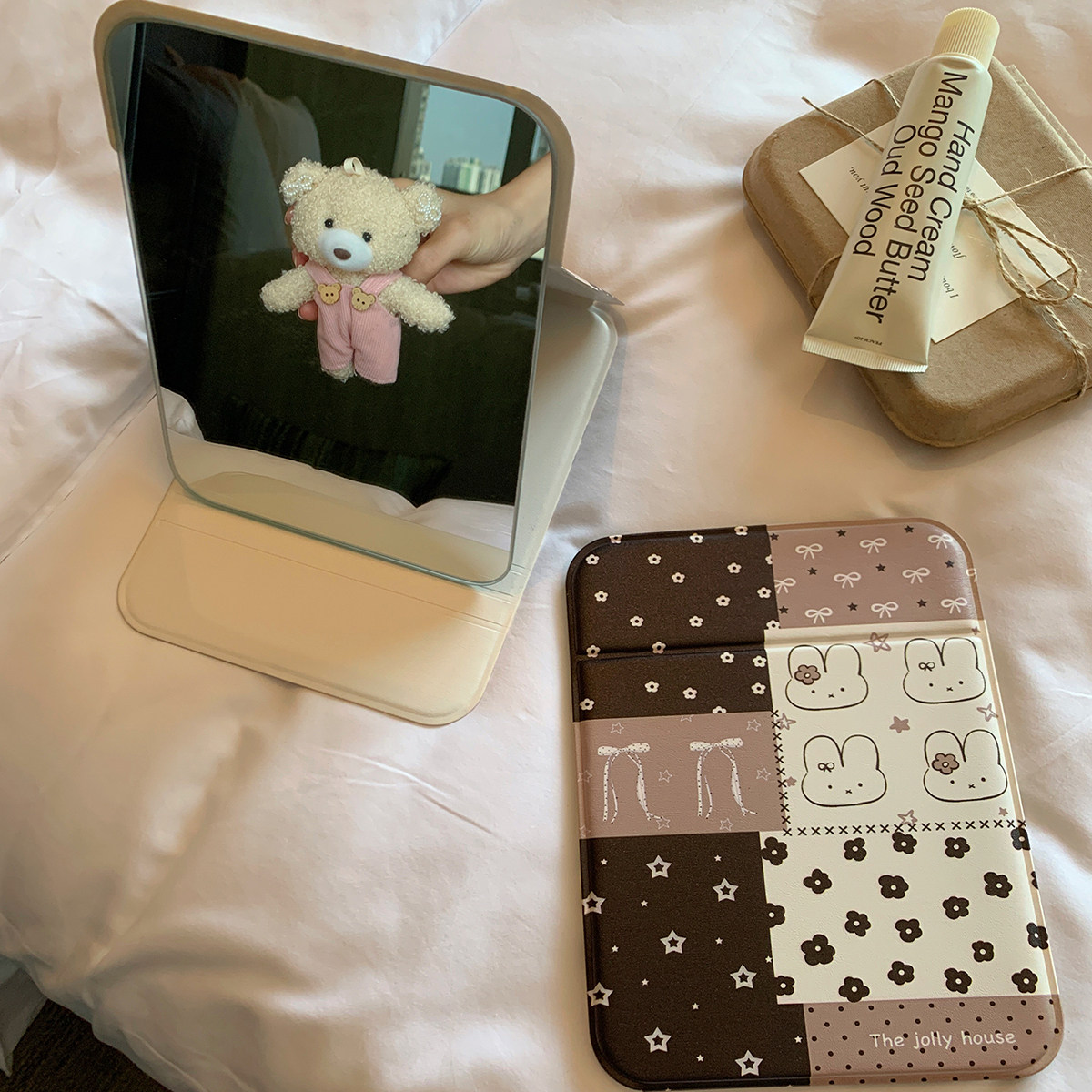 馨帮帮杂货铺 卡通可爱便携折叠镜子高颜值家用宿舍桌面化妆镜女,淘宝优惠券,粉丝福利购,淘宝优惠卷